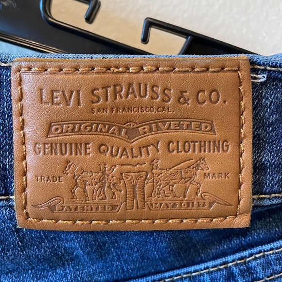 Levi’s 720 High Rise Super Skinny Jeans - Picture 6 of 10